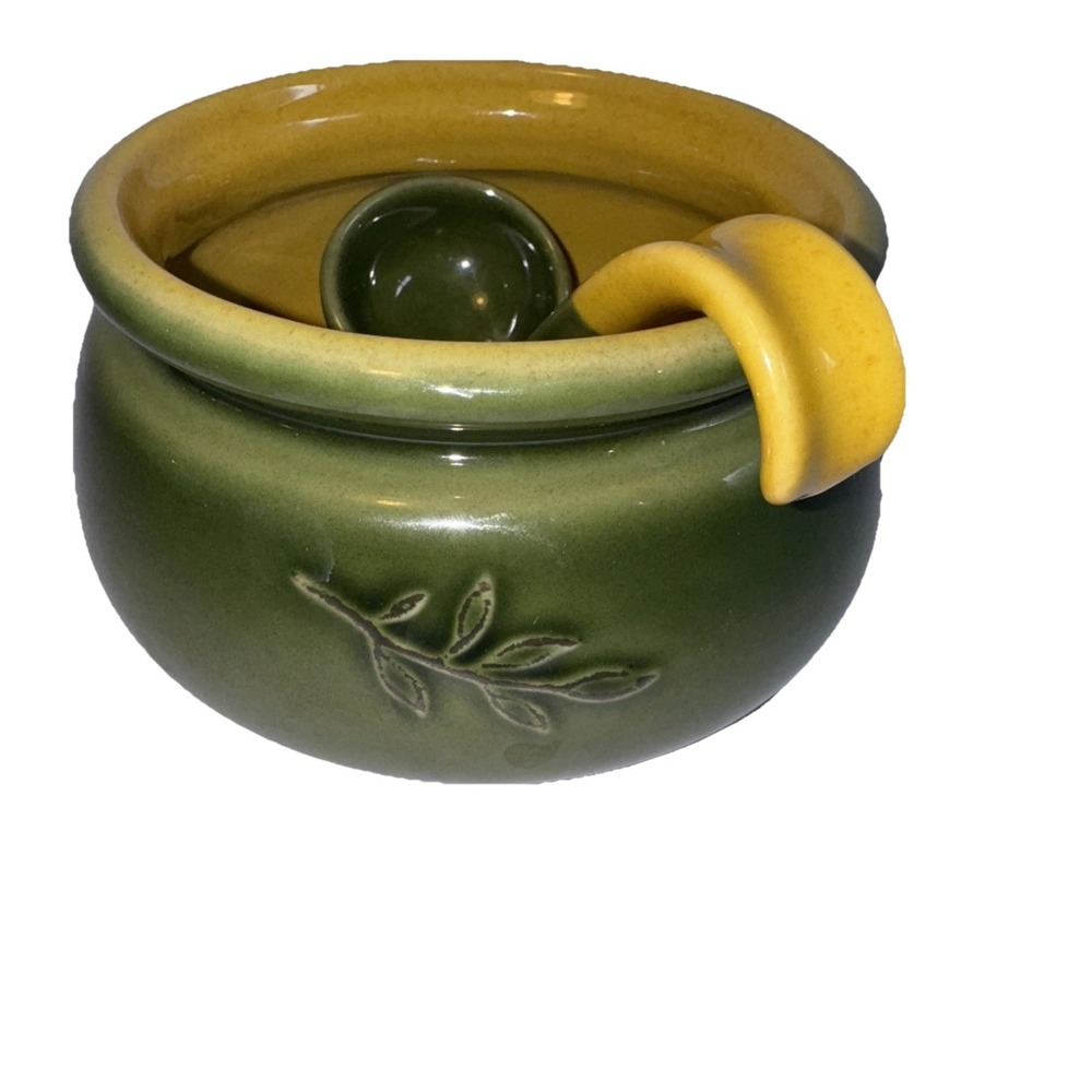 Pier 1 Imports Condiment Sauce Salsa Bowl w/ Ladle - Leaf Pattern - Olive